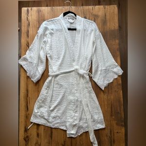 White Lace Bridal Robe Size S/M
